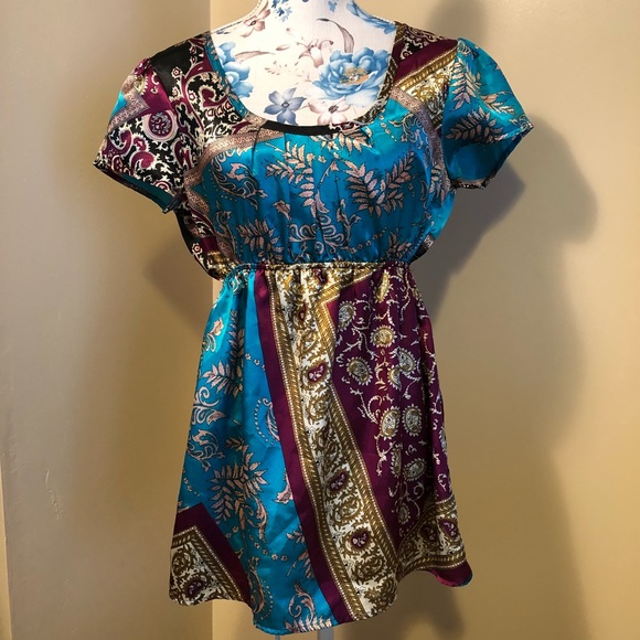 Motherhood Maternity Tops - Motherhood Maternity mixed paisley polyester top